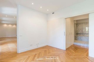 Piso en alquiler en Recoletos en Madrid