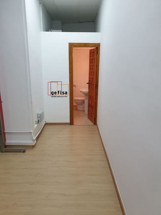 Local comercial en alquiler en Valdepeñas
