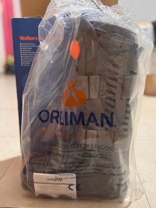 Bota Ortopédica Negra Ajustable