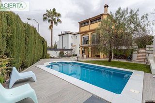 Chalet en venta en Urbanizaciones en Alhendín