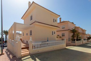 Chalet en venta en Playa de los Locos en Torrevieja