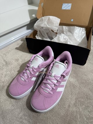 Zapatillas Adidas Rosa y Blancas