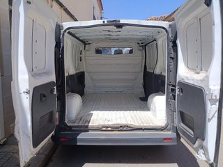 Nissan Primastar 2004. Negociable.