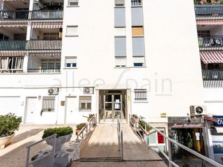 Piso en venta en Puerto Marina en Benalmádena