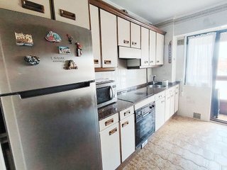 Piso en venta en Laviada en Gijón