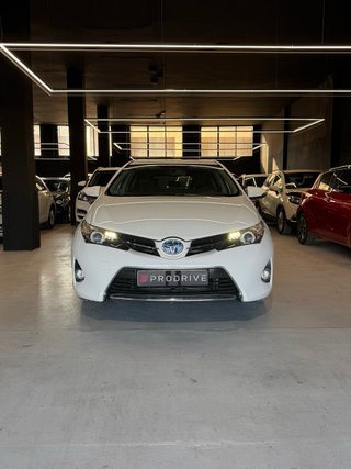 Toyota Auris 2013