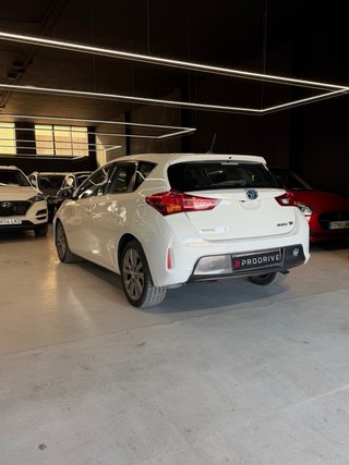 Toyota Auris 2013