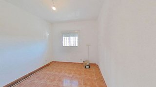 Piso en venta en Los Rosales en Madrid
