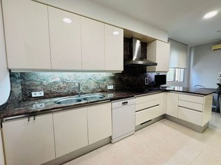 Casa adosada en venta en Fossos - Ctra. Roses en Figueres