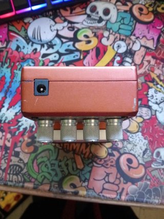 Hardwire DL-8 Delay/Looper Pedal