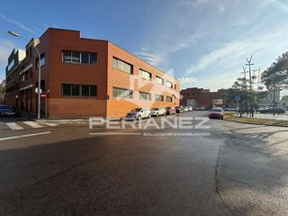 Nave industrial en alquiler en Zona Industrial en Prat de Llobregat, El