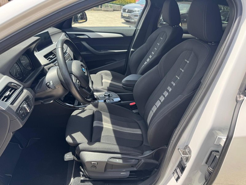 BMW X2 2022, foto 11