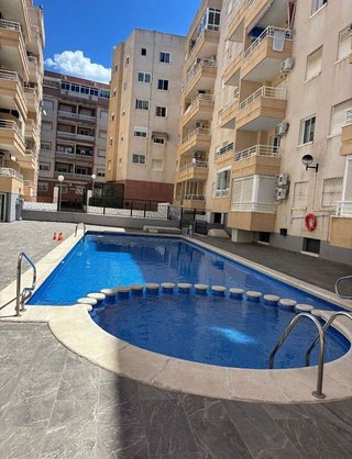 Piso en alquiler en Playa del Cura en Torrevieja