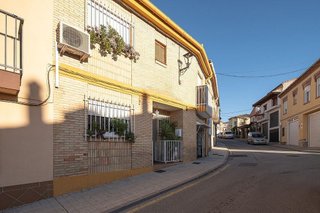 Casa adosada en venta en Huétor Vega