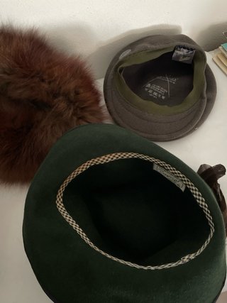 Set 4 Cappelli Donna