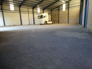 Nave industrial en venta en Villafranca de los Barros