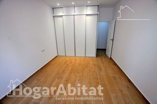 Piso en venta en Nou Moles en Valencia