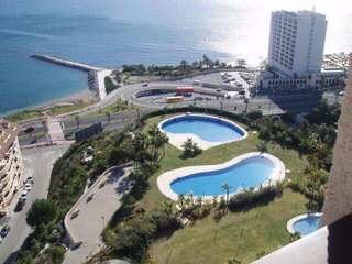 Piso en venta en Torrequebrada en Benalmádena