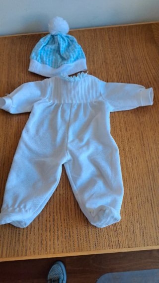Muñeco Nenuco con ropa y orinal