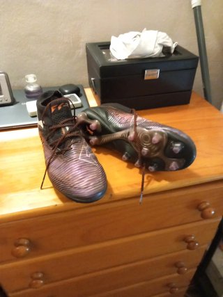 Botas de fútbol Puma Talla 40