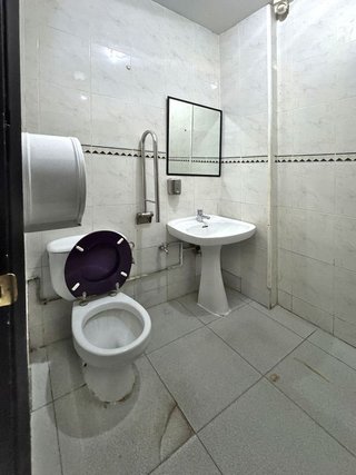 Local comercial en alquiler en Eixample en Prat de Llobregat, El