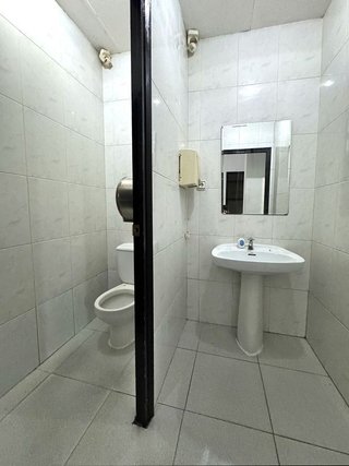 Local comercial en alquiler en Eixample en Prat de Llobregat, El