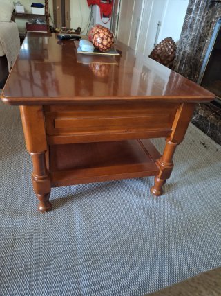 Mesa de centro de madera