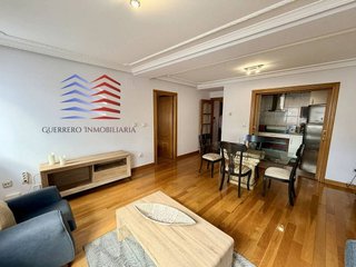 Piso en alquiler en Centro en Ourense