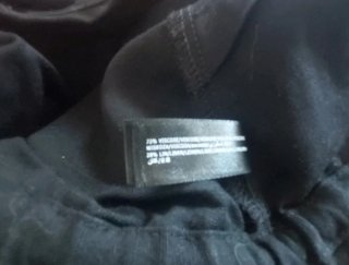 Top corto tirantes Undiz negro