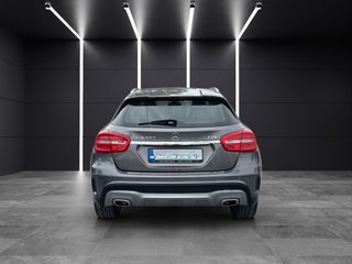 Mercedes-Benz GLA 2015