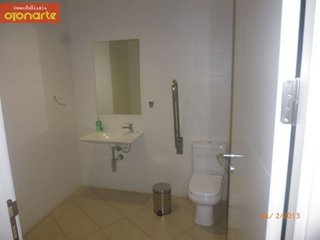 Local comercial en alquiler en Barrio Alto - San Félix - Oliveros - Altamira en Almería