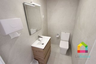 Oficina en alquiler en Buenavista-Valparaíso-La Legua en Toledo