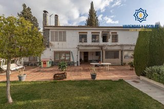 Chalet en venta en Residencial Triana - Barrio Alto en Gabias (Las)