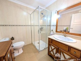 Piso en venta en Linares