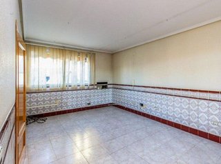 Local comercial en venta en Buenavista en Madrid