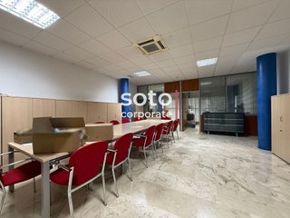 Oficina en venta en Zona Avda. Juan de Diego - Parque Municipal  en Bormujos