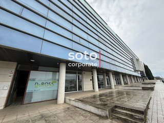 Oficina en venta en Zona Avda. Juan de Diego - Parque Municipal  en Bormujos