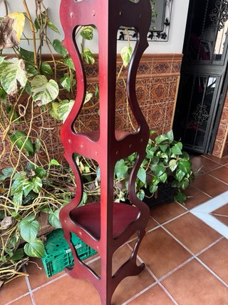 Estantería esquinera madera clásica