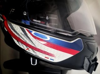 BMW SYSTEM 7: Supporto mento GoPro