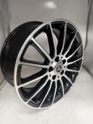 JUEGO LLANTAS 18 PULGADAS ORIGINAL MERCEDES AMG
