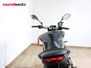 YAMAHA MT 09