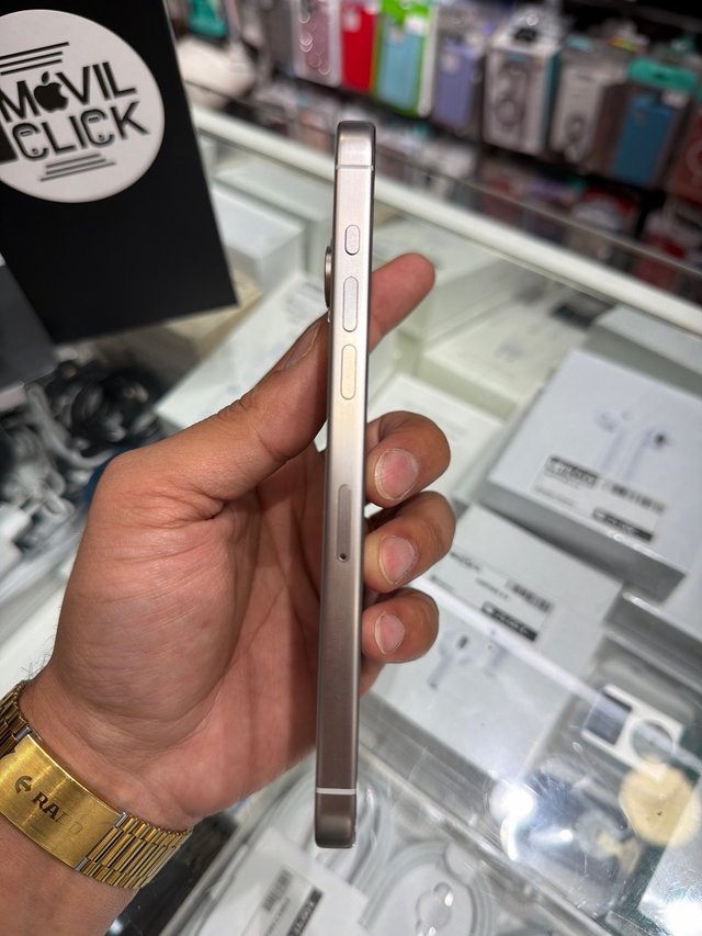 iPhone 15 Pro Max 256GB Blanco Titanio