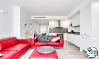 Piso en venta en Els Grecs - Mas Oliva en Roses