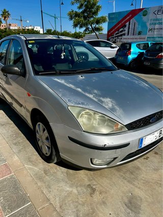Ford Focus 2001 automatico