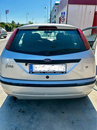 Ford Focus 2001 automatico