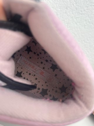Zapatillas Altas Blancas y Rosas