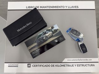 Mercedes-Benz Clase C 200 / Hibrido / 14.000 Kms