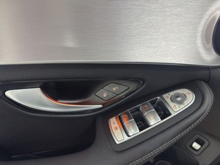 Mercedes-Benz Clase C 200 / Hibrido / 14.000 Kms