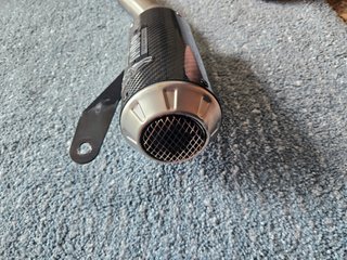 Mivv MK3 Carbono Escape Yamaha MT-125