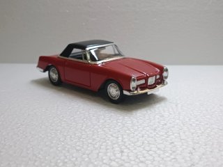 Coche 1:43 Facel Vega